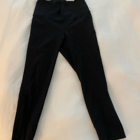 Lululemon Capris - Picture 2 of 6